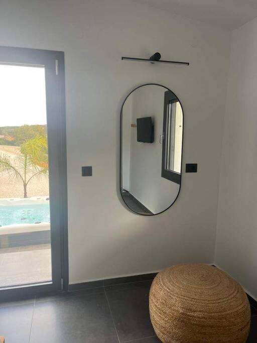 Ek Ornelakis, Luxury Country House With Jacuzzi La Canea Esterno foto